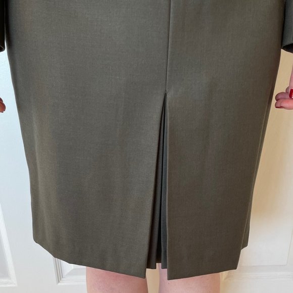 EUC Anne Klein dark green jacket & skirt suit size 4P - Picture 4 of 9